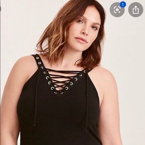 Torrid Grommet Laced Up Tank Size 2
